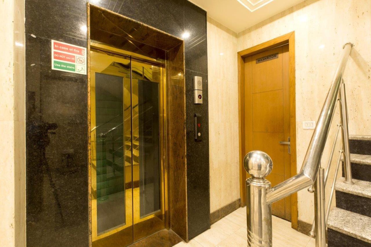 Hotel Viva Palace By Opo Nové Dillí Exteriér fotografie